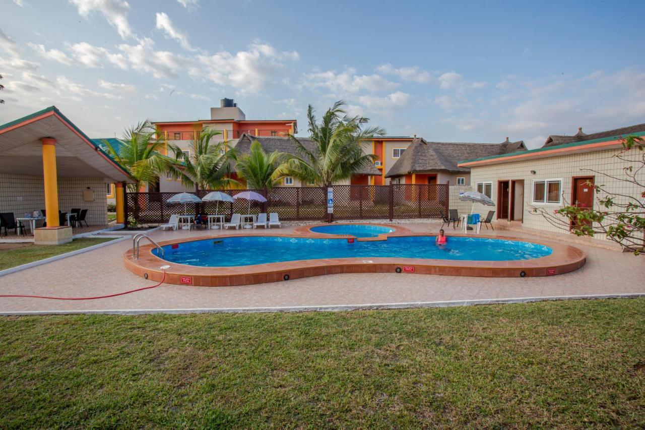 La Tua Villas Prampram Exterior photo